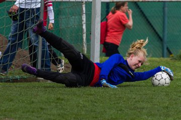 Bild 21 - D-Juniorinnen Kreispokal-Finale SV Boostedt - FSC Kaltenkirchen : Ergebnis: 0:20